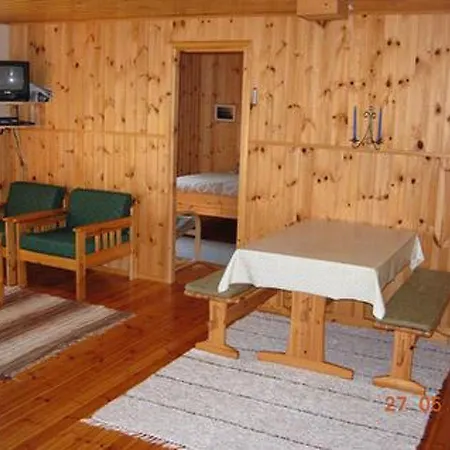 Holiday Mustalahti Holiday home *