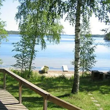 Holiday home Holiday Mustalahti Ollila